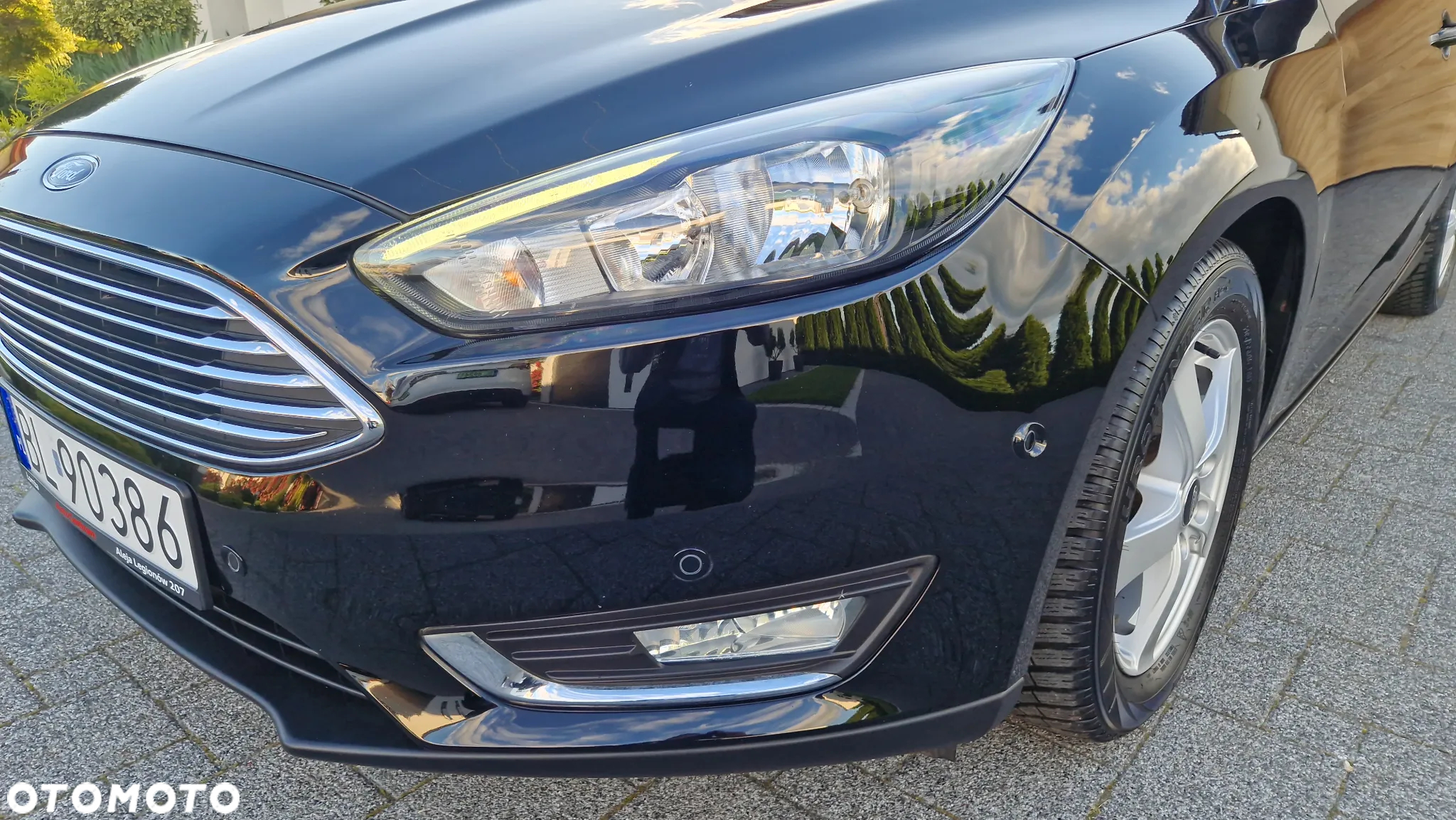 Ford Focus Turnier 1.0 EcoBoost Start-Stopp-System TITANIUM - 25