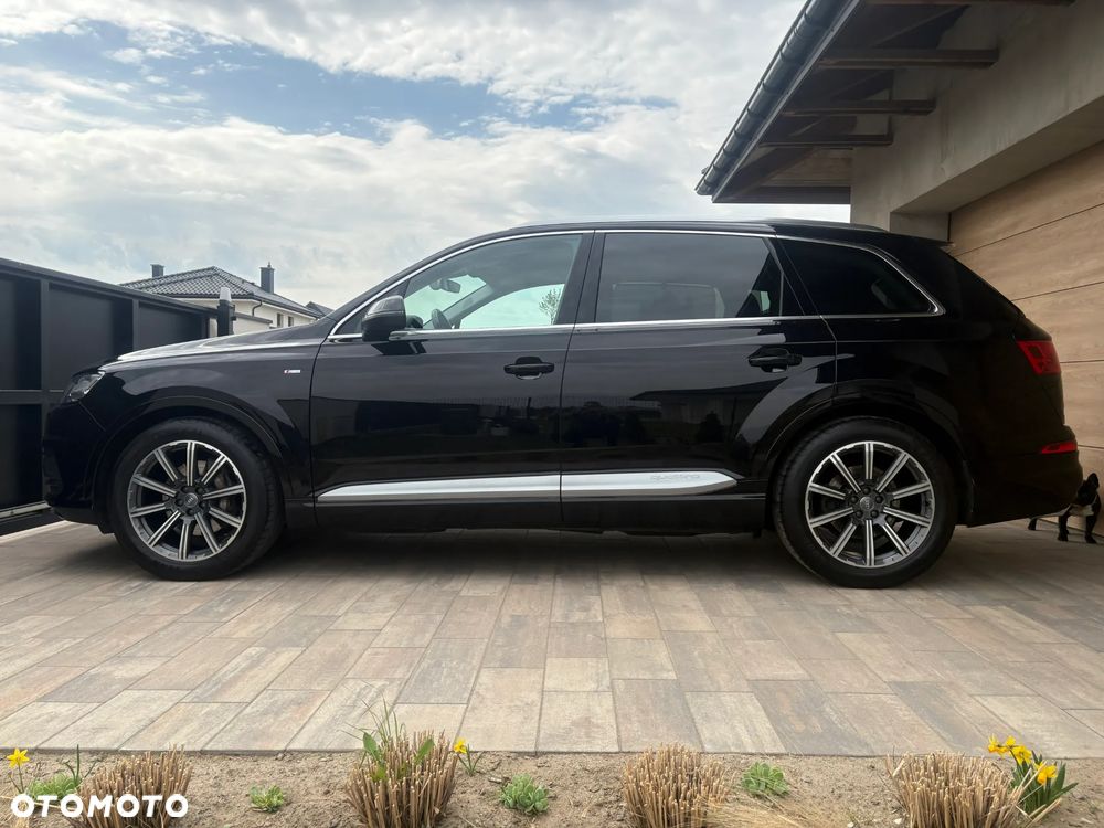 Audi Q7 - 7