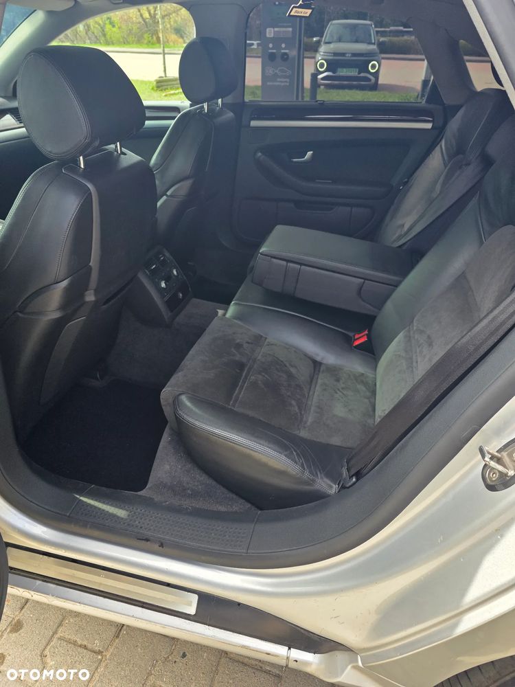 Audi A8 4.2 FSI Quattro - 7
