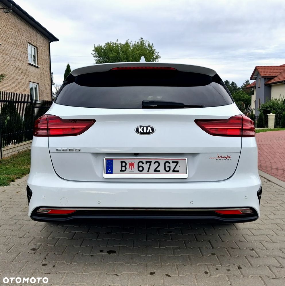 Kia Ceed 1.4 T-GDI OPF Platinum Edition - 4