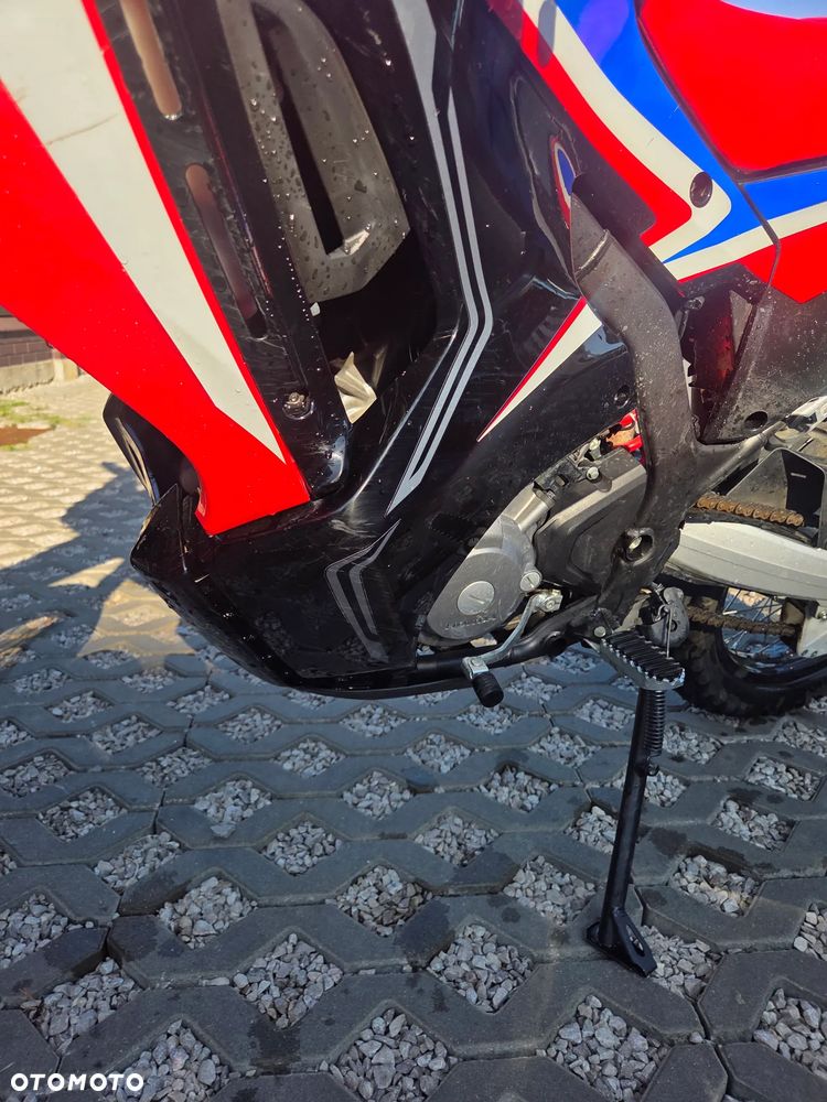 Honda CRF - 6