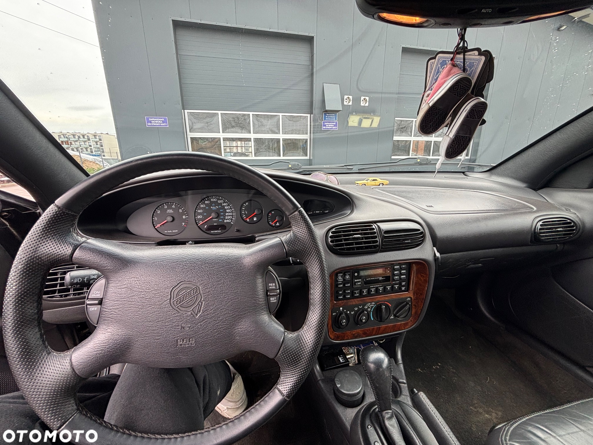 Chrysler Stratus LX 2.5 Cabrio - 9