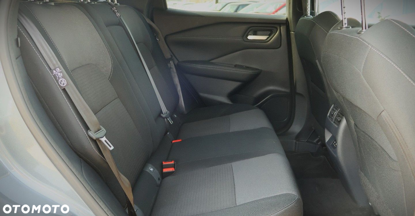 Nissan Qashqai - 16