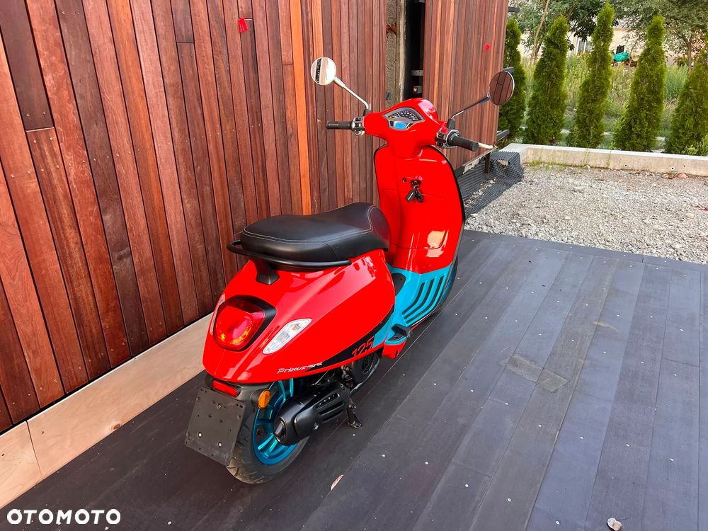 Vespa Primavera - 16