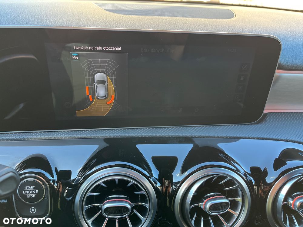 Mercedes-Benz Klasa A 200 AMG Line 7G-DCT - 20