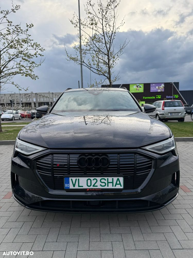 Audi e-tron - 7