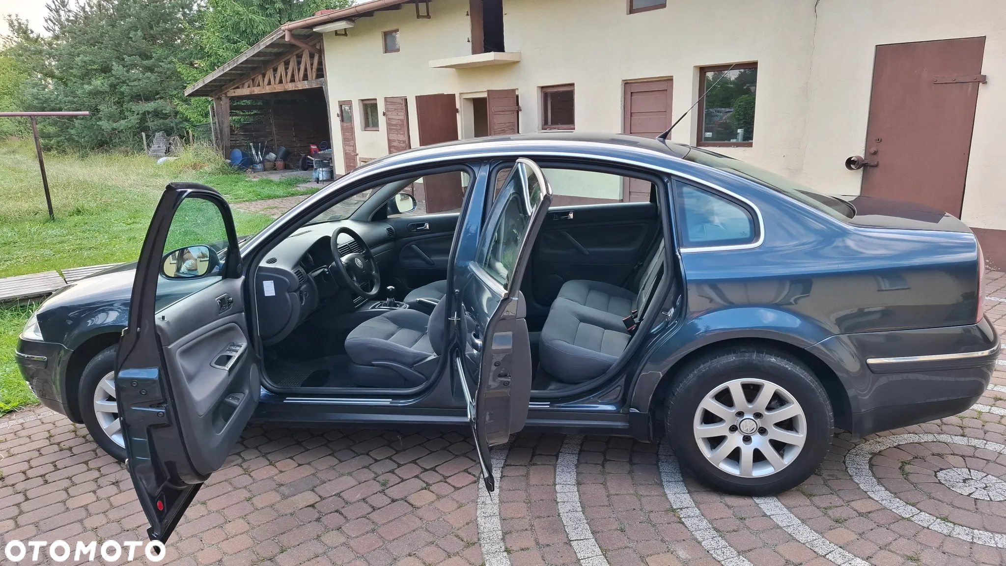 Volkswagen Passat 1.9 TDI - 17