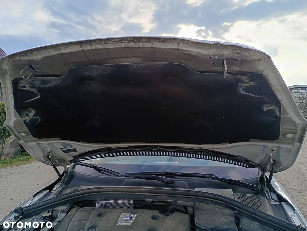 Volvo XC 60 2.4D AWD - 12