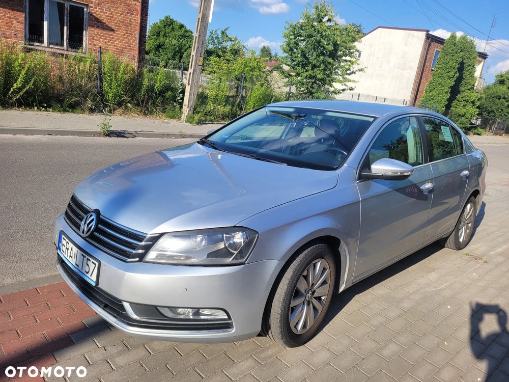 Volkswagen Passat 2.0 TDI Comfortline - 3