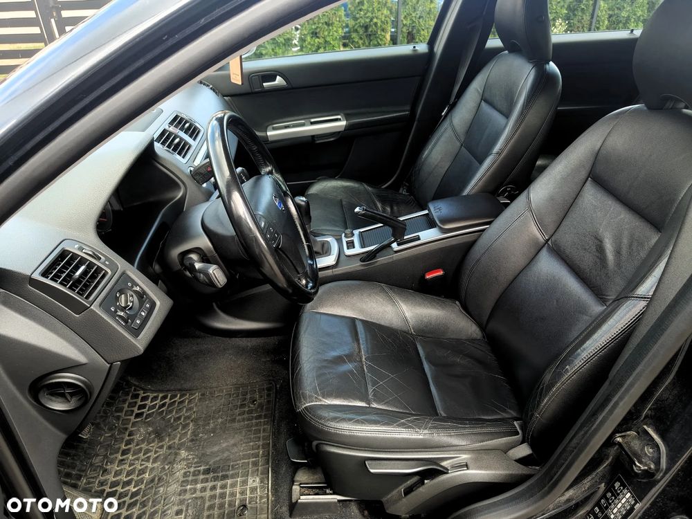 Volvo V50 2.0D DPF Summum - 11