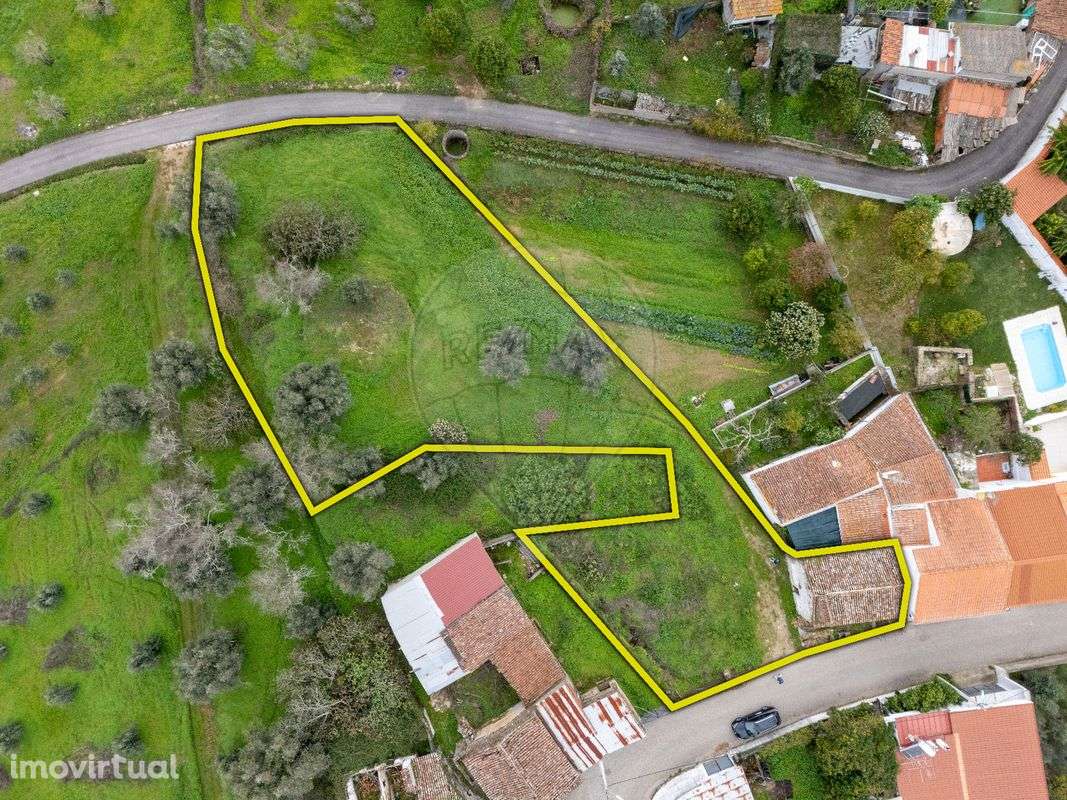 Moradia T2 para venda - Grande imagem: 2/12