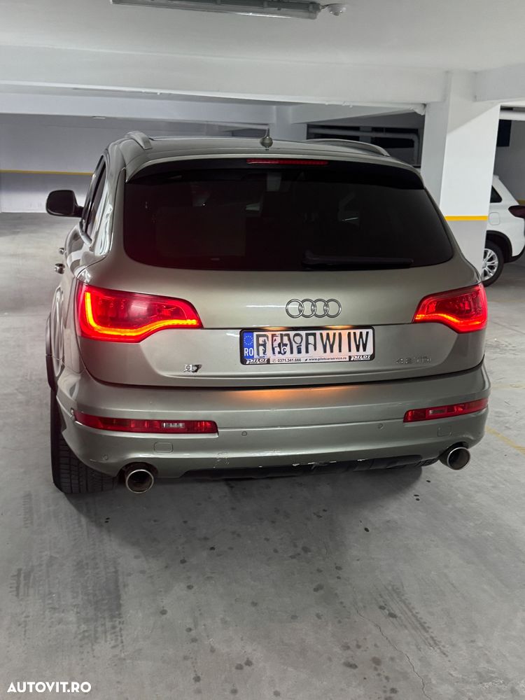 Audi Q7 - 11