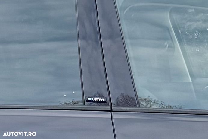 Volkswagen Golf 1.2 TSI BlueMotion Technology Allstar - 3