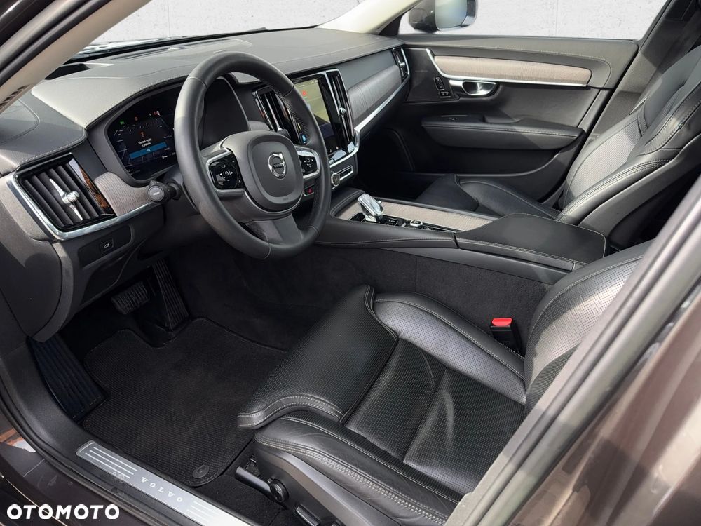 Volvo V90 Cross Country B5 D AWD Ultimate - 15