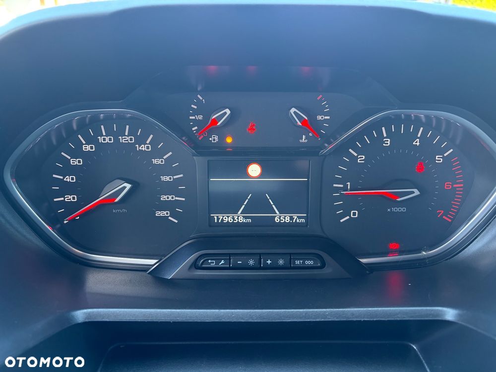 Peugeot Rifter BlueHDI 100 L1 Active - 30
