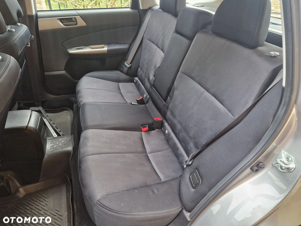 Subaru Forester 2.0X Active - 9