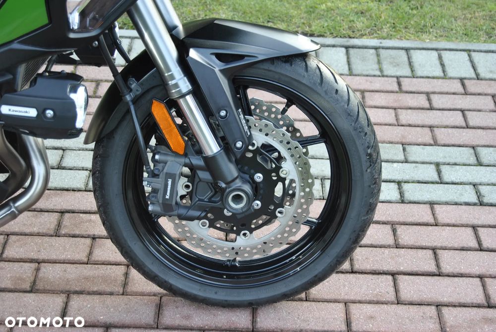 Kawasaki Versys 1000 - 16