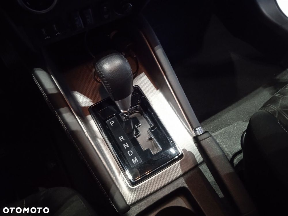 Mitsubishi ASX 2.0 Intense CVT - 17