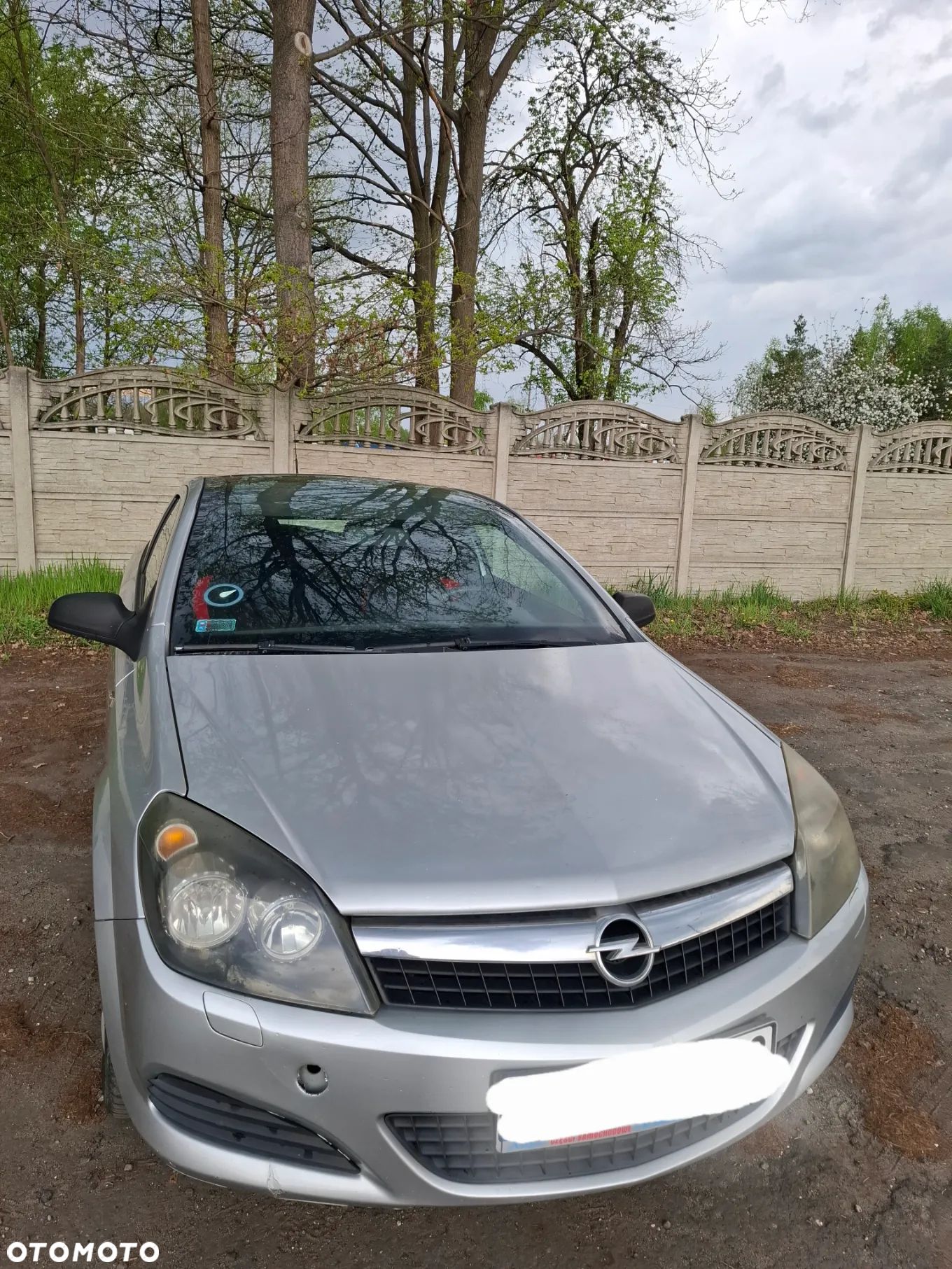 Opel Astra III GTC 1.6 111 - 1