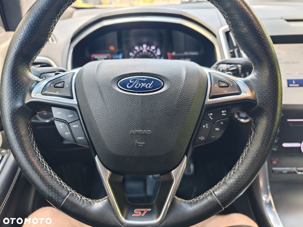 Ford Edge - 14