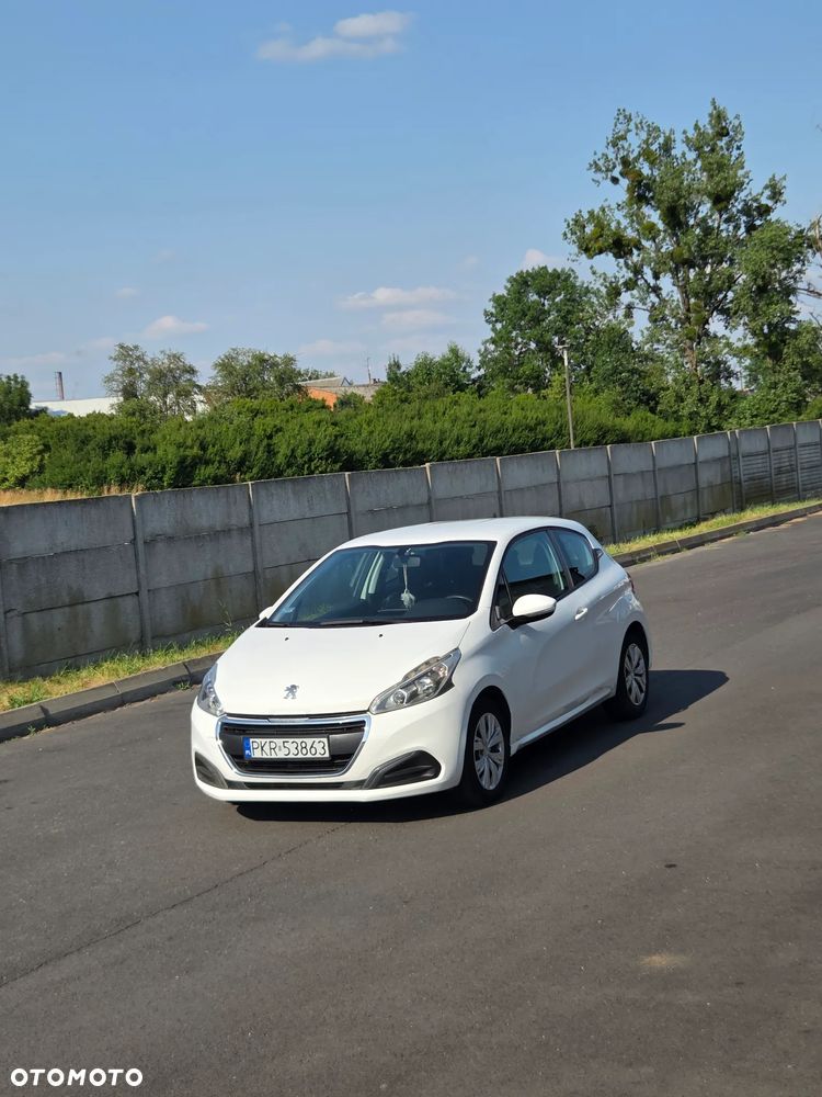 Peugeot 208 - 9