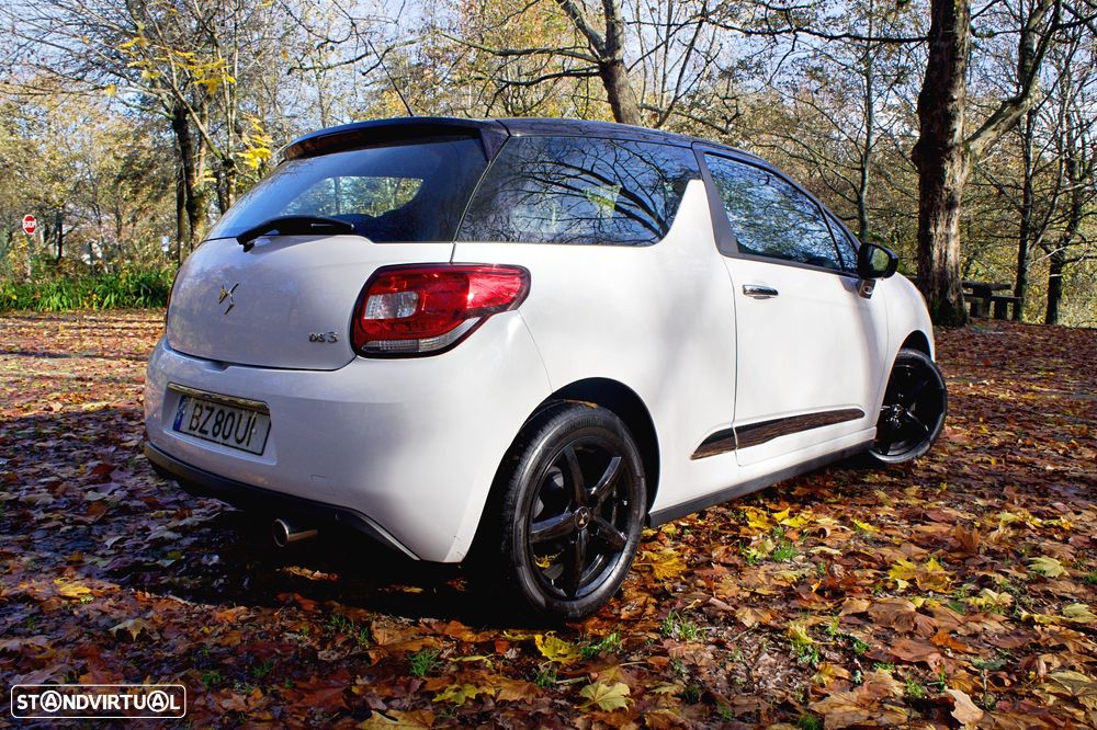 Citroën DS3 1.2 VTi So Chic - 4