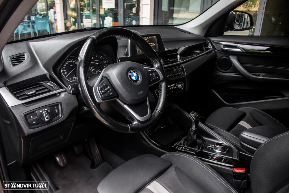 BMW X1 16 d sDrive Line Sport - 23