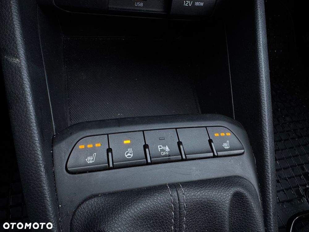 Kia Stonic 1.2 M - 11