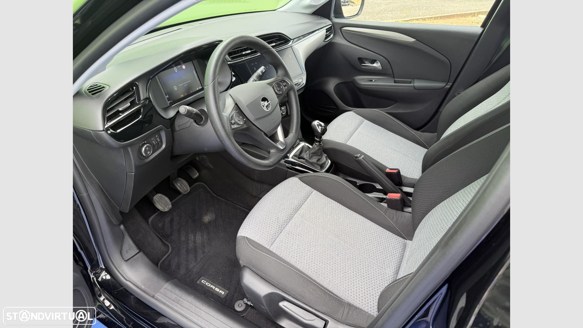 Opel Corsa 1.2 T Edition - 10