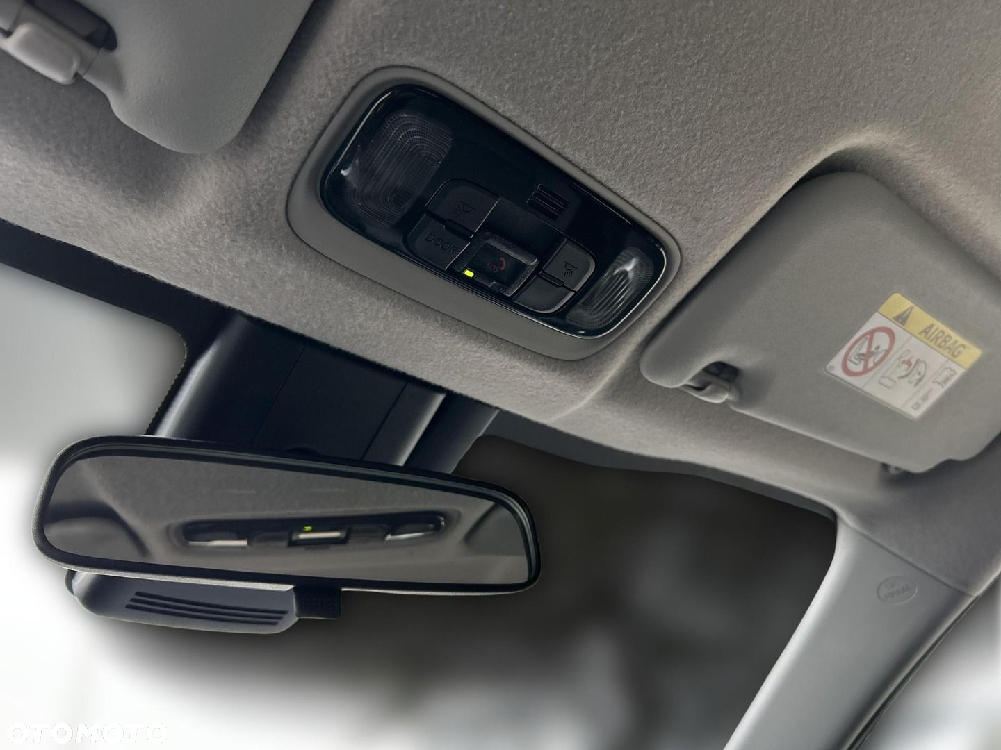 Toyota Yaris Hybrid 1.5 Comfort - 24