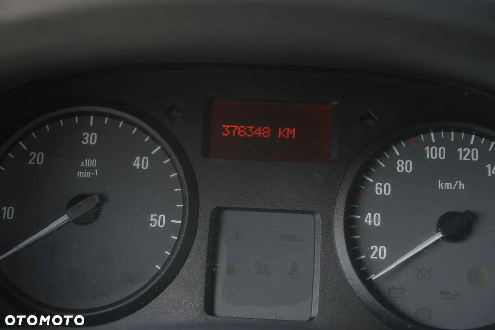 Opel Vivaro - 5