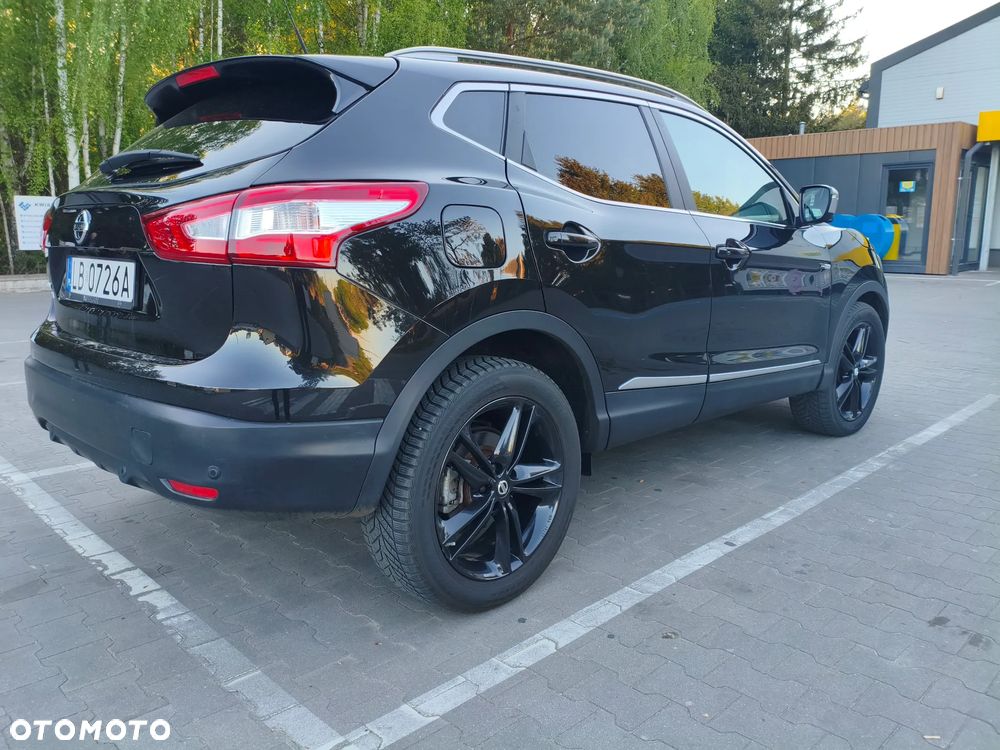 Nissan Qashqai 1.6 DCi 4x4 Black Edition EU6 - 5