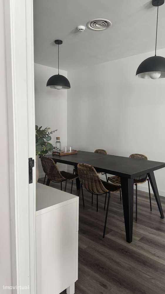Escritório/estúdio/cowork partilhado para equipa. Até 8 px: negociável - Grande imagem: 5/19