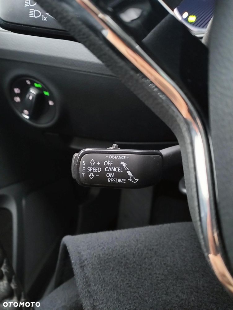 Skoda Superb 2.0 TDI SCR 4x4 Style DSG - 9