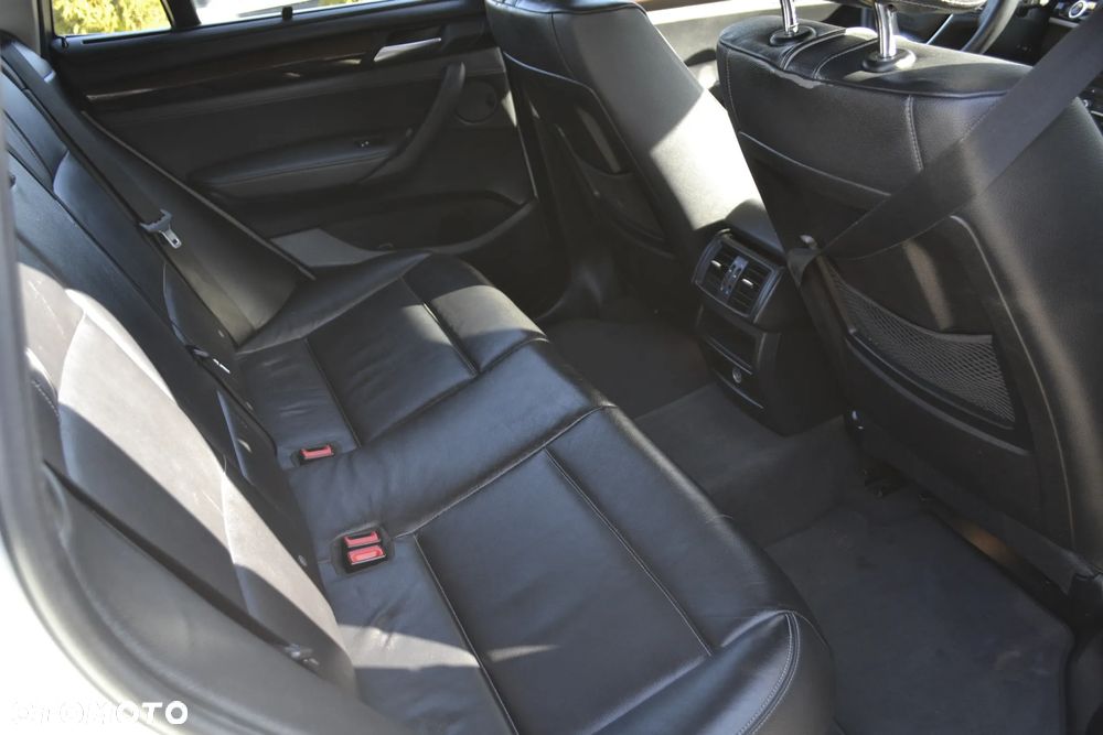 BMW X3 xDrive20d xLine - 37