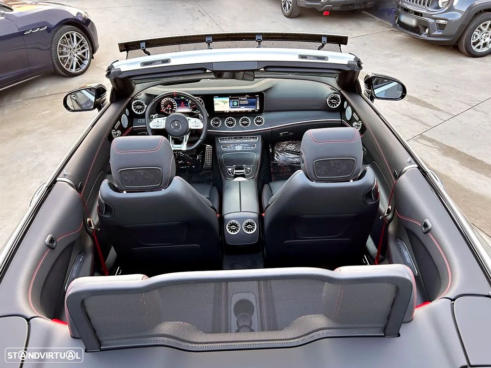 Mercedes-Benz E 53 AMG 4Matic+ - 32