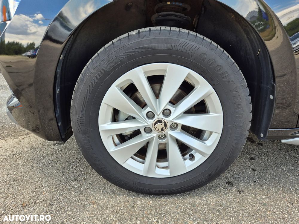Skoda Kamiq 1.0 TSI DSG Style - 29