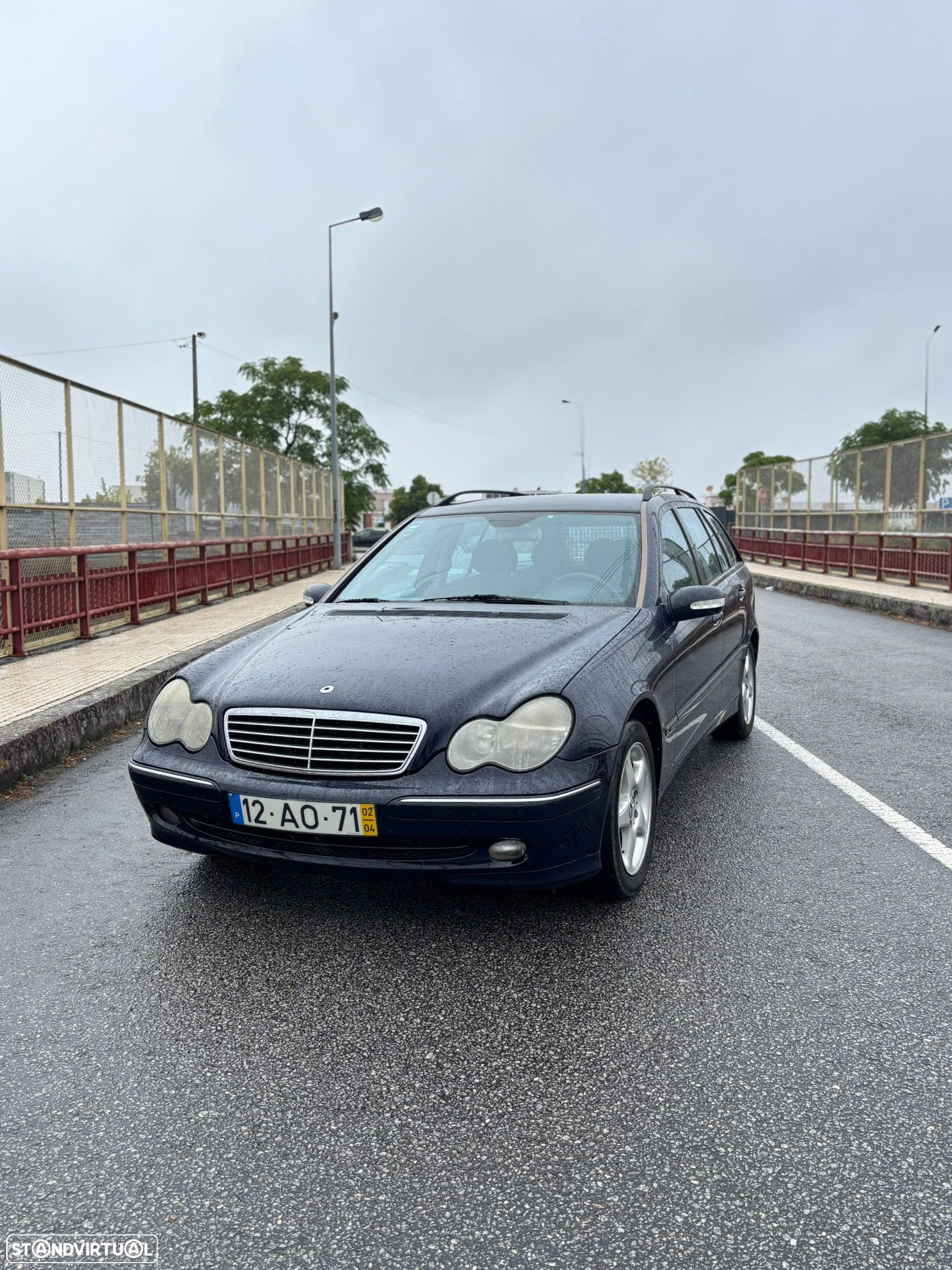 Mercedes-Benz 220 - 3