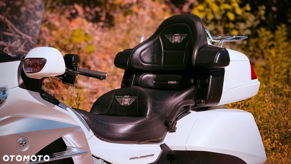 Honda GL - 13