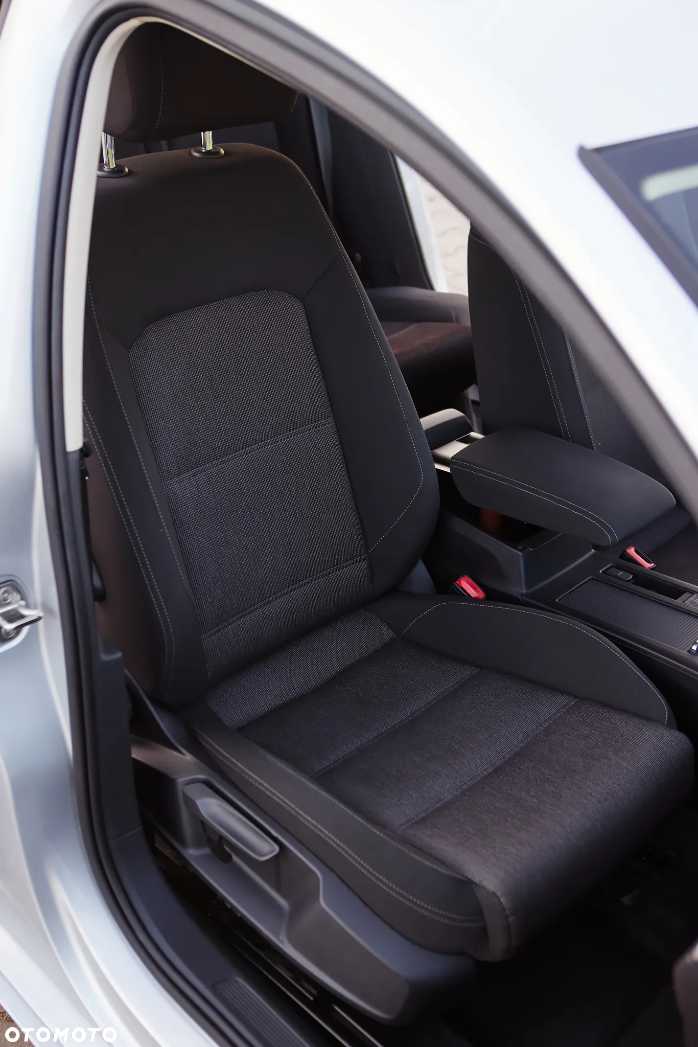 Volkswagen Passat 2.0 TDI BMT Comfortline DSG - 34