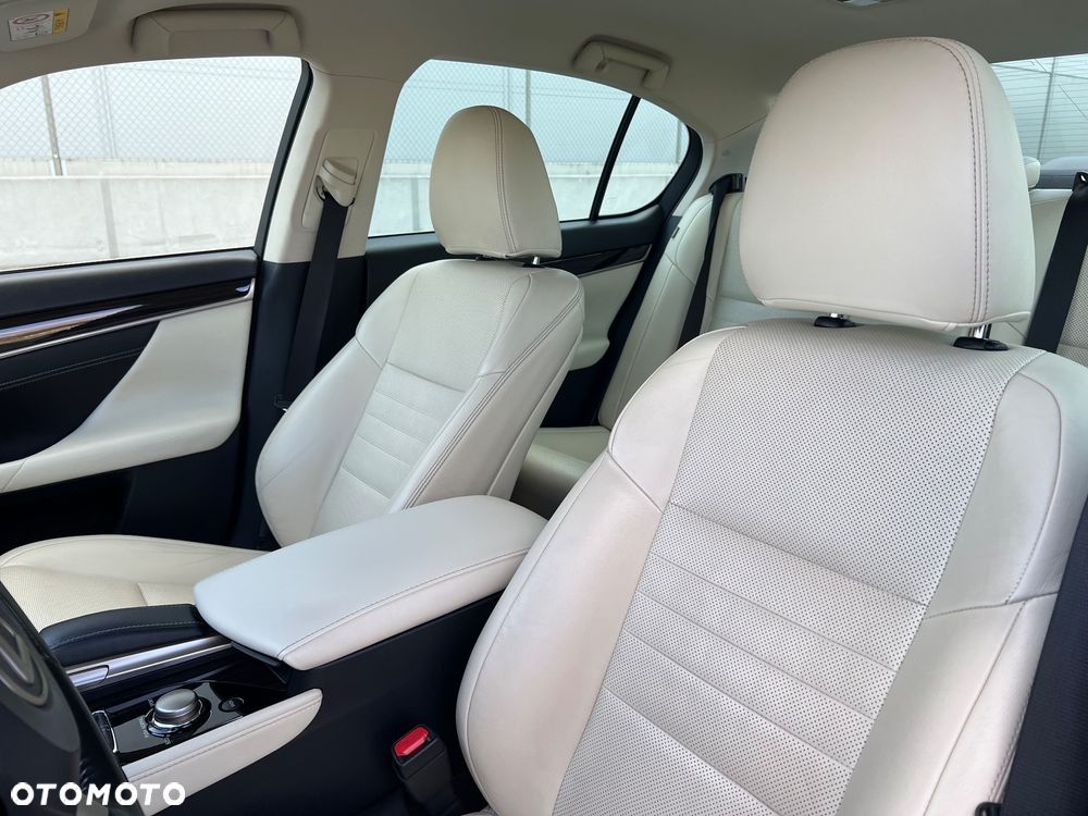 Lexus GS 200t / 300 Elegance - 30