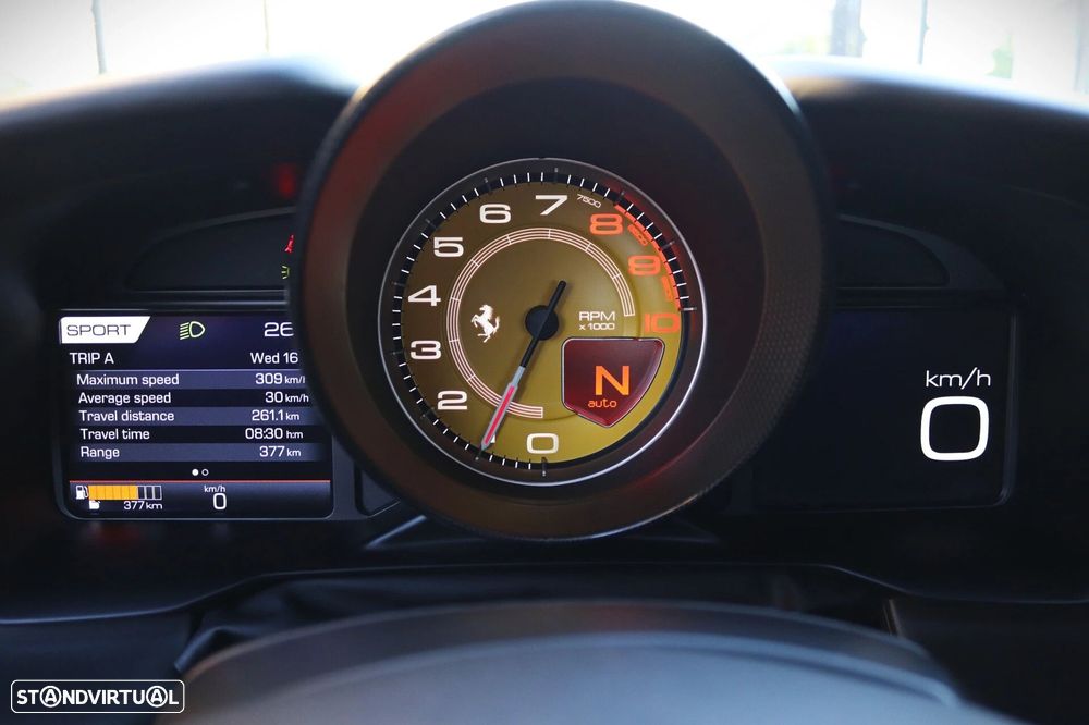 Ferrari F8 Tributo Standard - 27