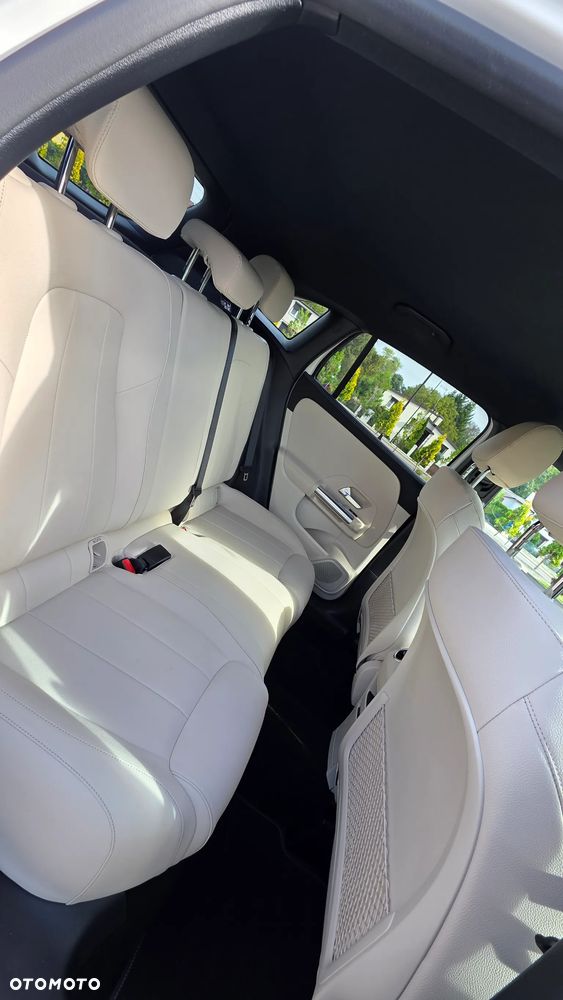 Mercedes-Benz GLA 250 4Matic 8G-DCT Edition 1 - 27