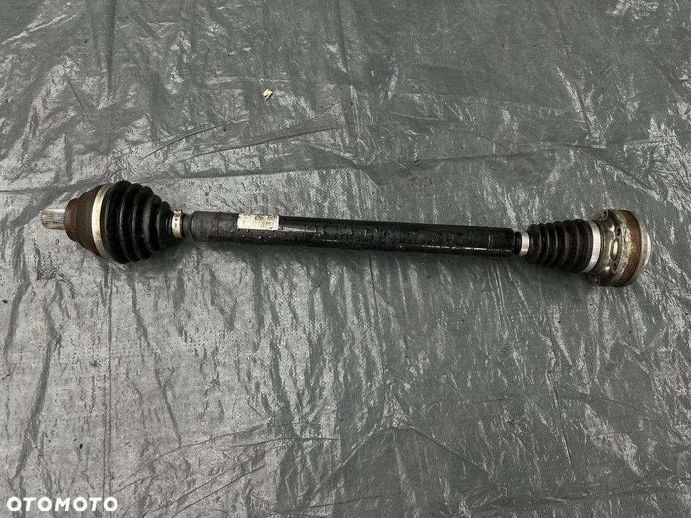 PASSAT B8 Superb III półoś prawa manual 2.0 3q0407272c - 1