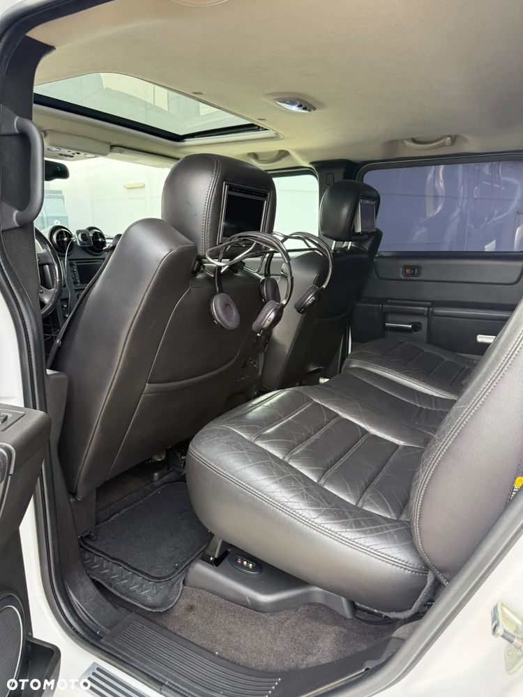 Hummer H2 6.0 V8 - 17