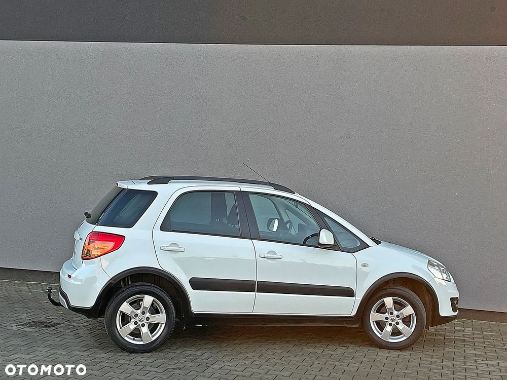 Suzuki SX4 - 10