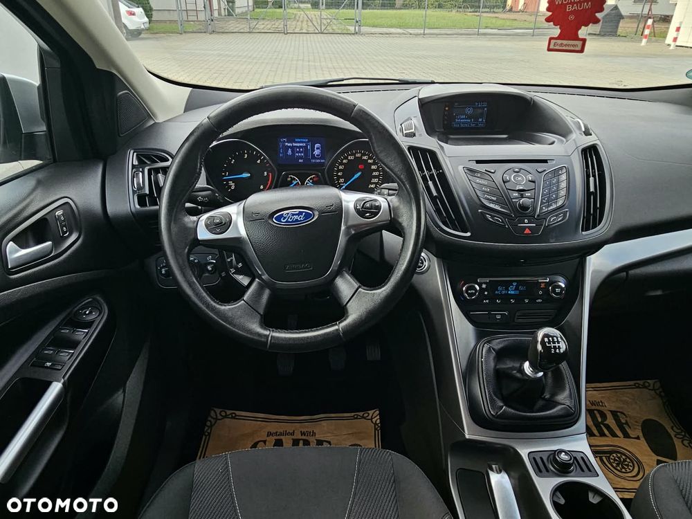 Ford Kuga 2.0 TDCi 4x4 Trend - 19