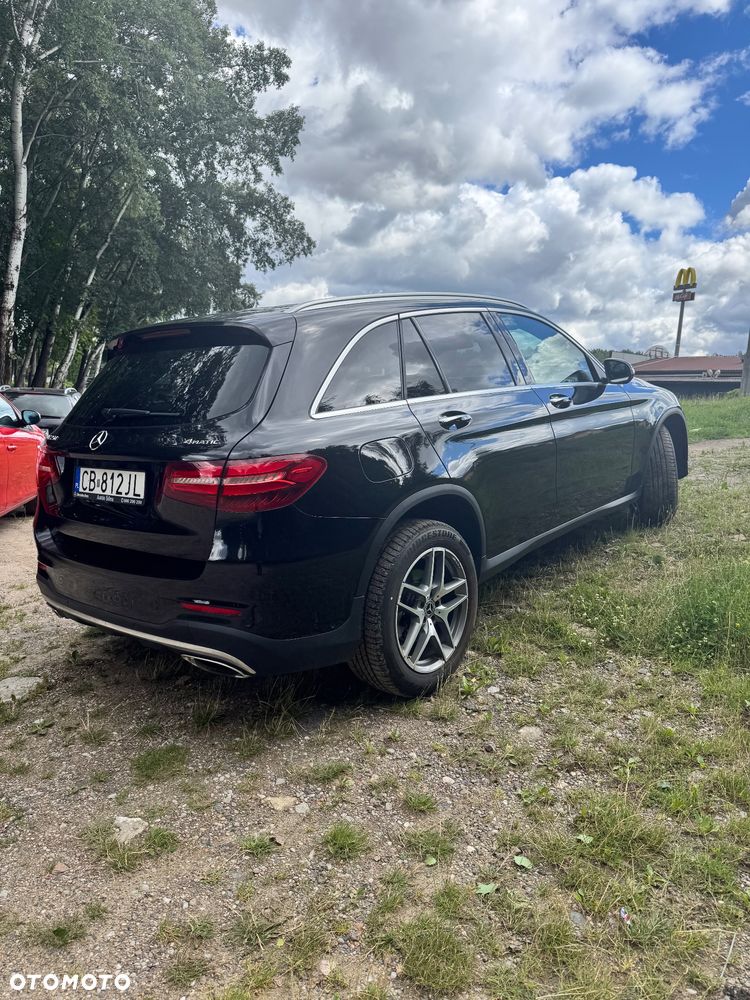 Mercedes-Benz GLC - 9