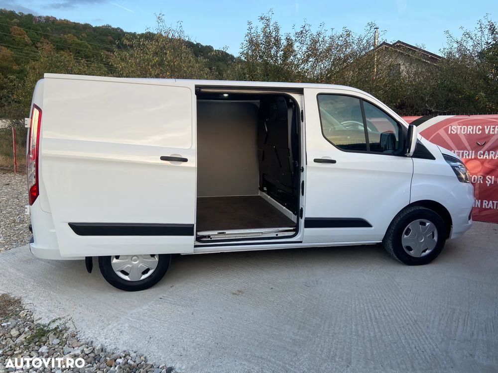 Ford Transit Custom - 12