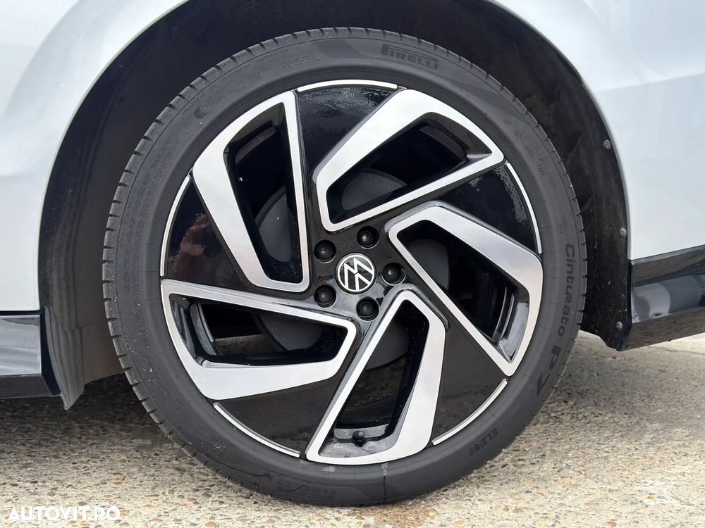 Volkswagen ID.7 77 kWh Pro - 10